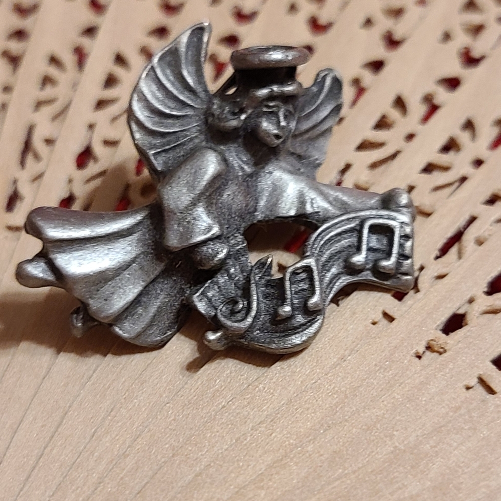 Silver Angel Brooch with Musical Notes Secert Santa Gift For Chruch Friend - Picture 2 of 8